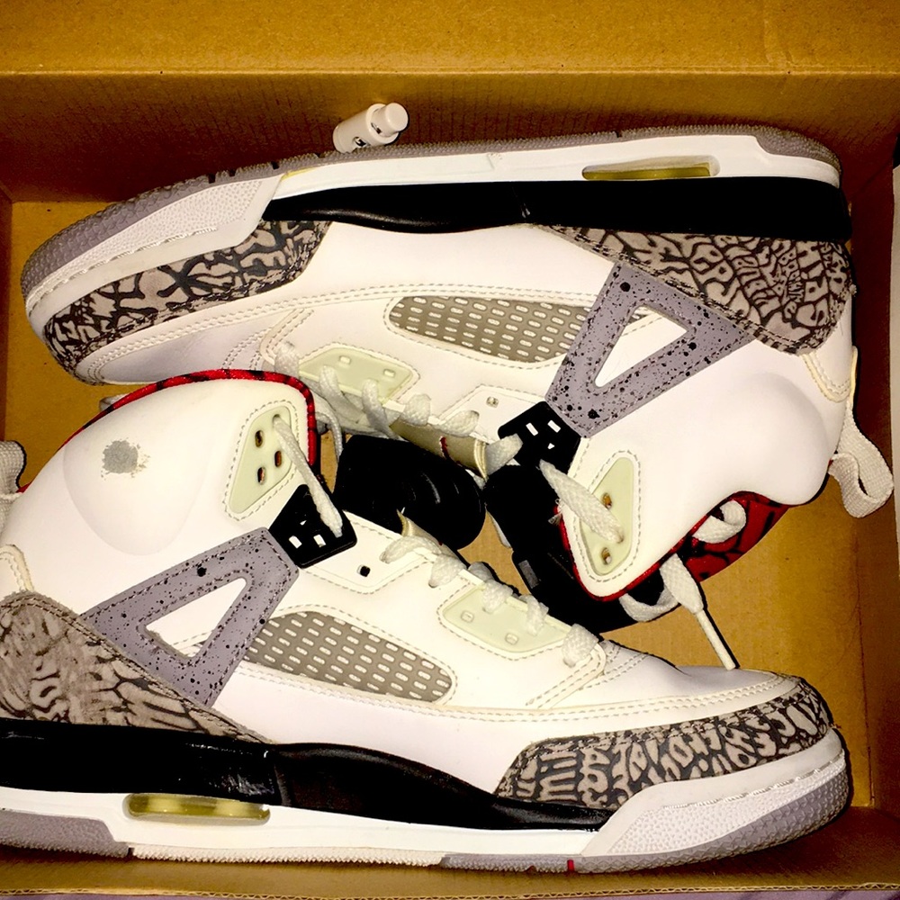 Air Jordan 3 Retro SPIZIKE-BG